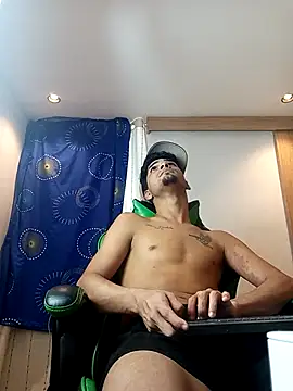 Snapshot of 317894 chatting on February 14, 2026, 8:20 pm 317894 online show from February 14, 2026, 8:20 pm