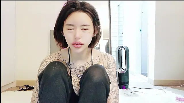 tangju7 online show from February 16, 2026, 12:37 pm