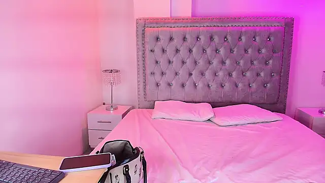 Lia adamsss online show from December 17, 2025, 12:48 am