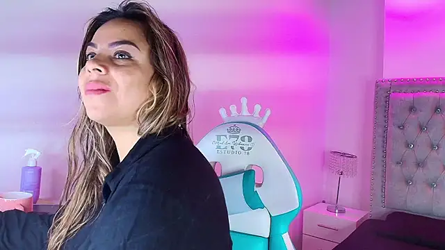 Snapshot of Lia_adamsss chatting on March 15, 2026, 3:57 am Lia adamsss online show from March 15, 2026, 3:57 am