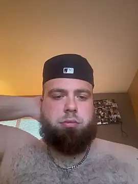 Bear2323 online show from June 20, 2026, 10:31 am