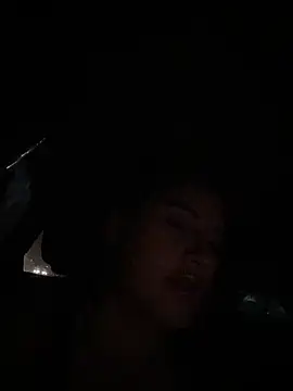 Snapshot of andrea_gomes_ chatting on March 20, 2026, 10:16 am andrea gomes online show from March 20, 2026, 10:16 am