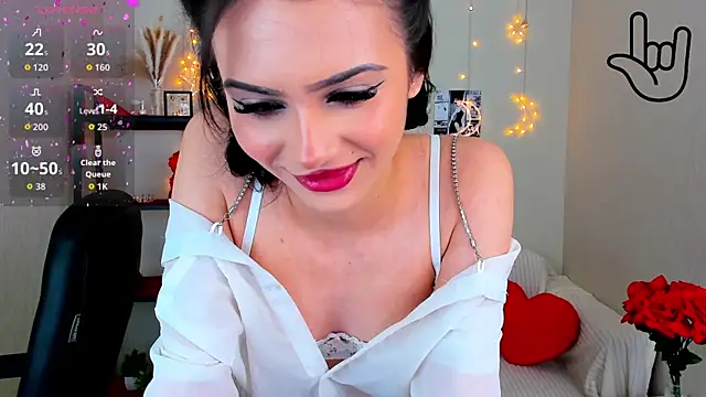 Kitti   online show from June 8, 2026, 1:28 am