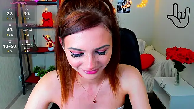 Snapshot of Kitti__ chatting on July 23, 2026, 1:19 am Kitti online show from July 23, 2026, 1:19 am