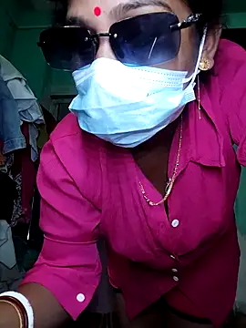 Sonajimo121994 online show from October 9, 2025, 6:41 pm