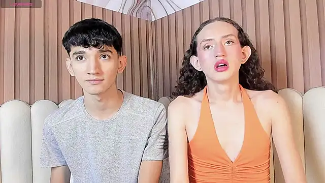 peachandtyron  online show from March 21, 2025, 7:02 pm