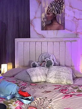 peachandtyron  online show from July 10, 2026, 4:12 am