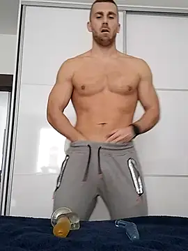 trainwithme online show from October 9, 2025, 6:58 am