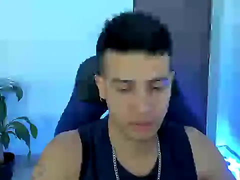 Snapshot of abel_bigcok chatting on October 13, 2025, 9:49 pm abel bigcok online show from October 13, 2025, 9:49 pm