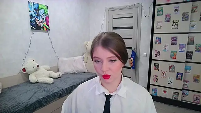 GinnyBlacky online show from December 5, 2025, 5:55 pm