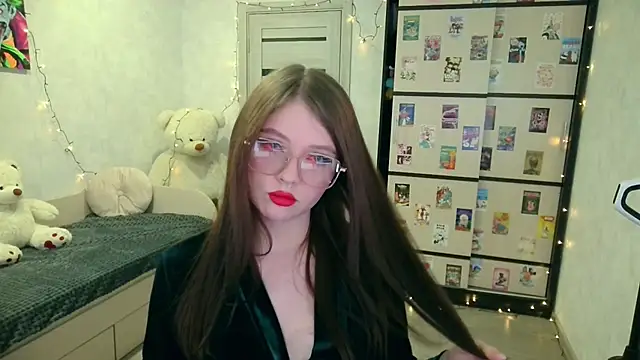 GinnyBlacky online show from October 10, 2025, 7:25 pm