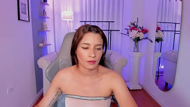 hanna mils online show from July 16, 2026, 4:09 am