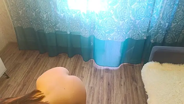 hot ass 18 online show from March 20, 2025, 11:16 am