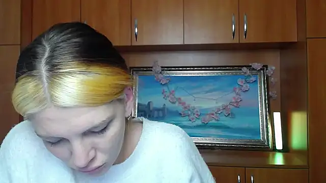 VanessaRey  online show from March 22, 2026, 6:04 am