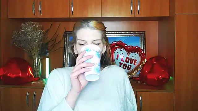 VanessaRey  online show from February 14, 2026, 6:35 am