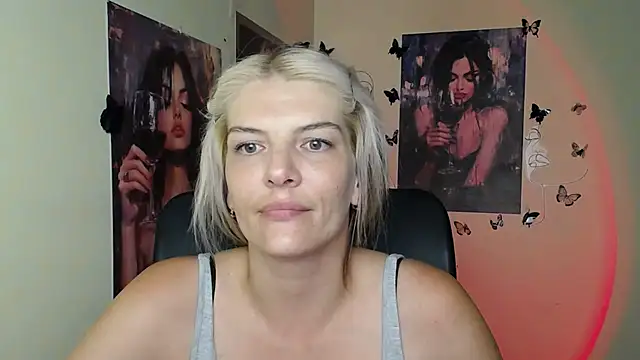 VanessaRey  online show from July 28, 2026, 11:17 am