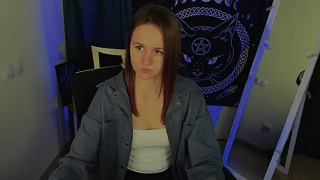 Catherine e online show from October 23, 2025, 6:28 pm