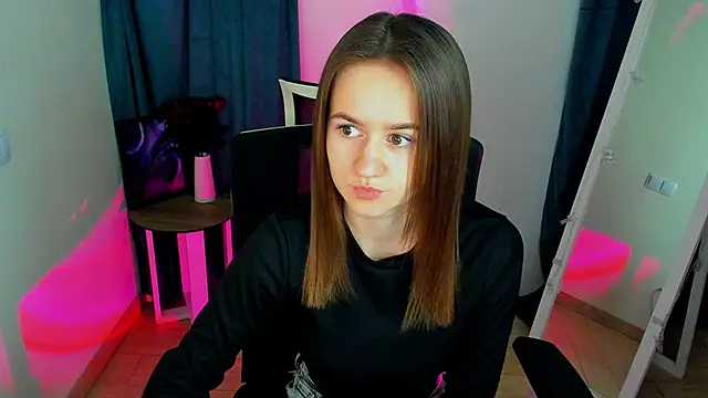 Catherine e online show from September 24, 2025, 6:25 pm