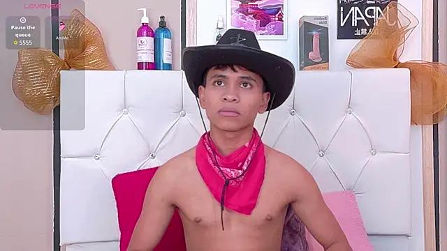 Ethan Westt online show from January 9, 2026, 8:16 pm