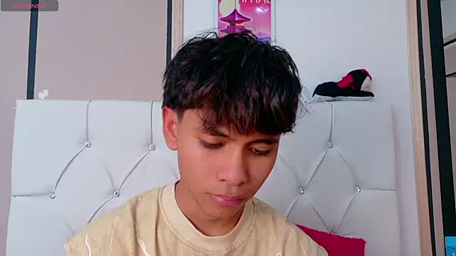 Ethan Westt online show from April 27, 2026, 8:51 pm