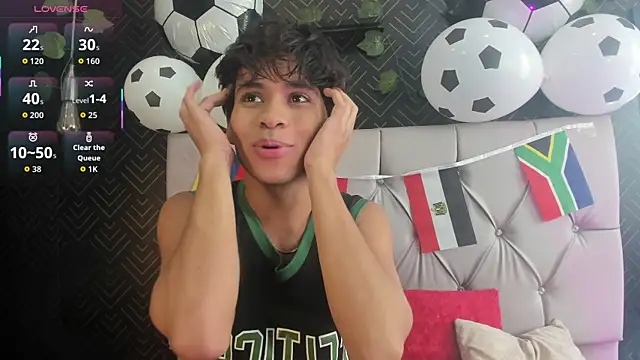 Ethan Westt online show from June 25, 2026, 7:41 pm