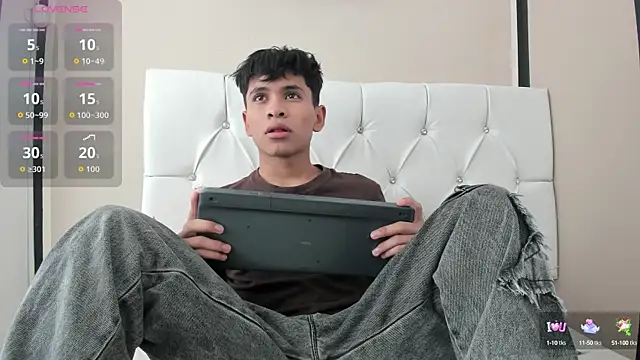 Ethan Westt online show from September 10, 2025, 8:30 pm