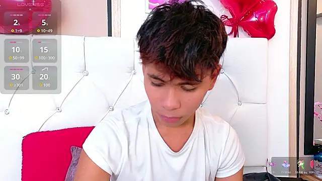 Ethan Westt online show from March 12, 2026, 8:02 pm