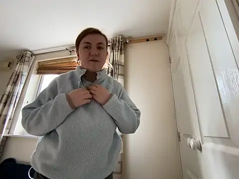 ShereeJenkins online show from March 20, 2025, 2:42 pm