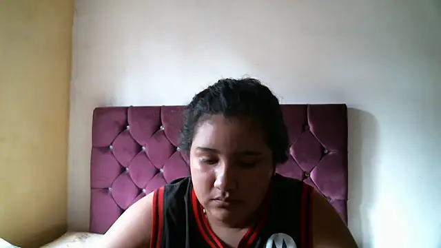 Snapshot of Valeria_Tiffany chatting on November 13, 2025, 6:56 pm Valeria Tiffany online show from November 13, 2025, 6:56 pm