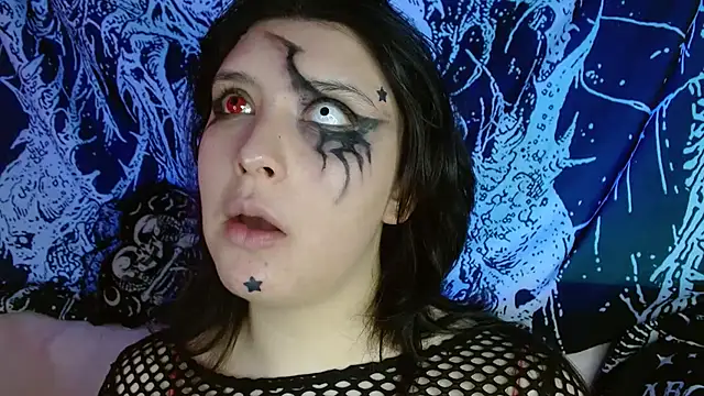 mikaskullcs online show from October 18, 2025, 8:44 pm