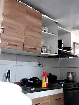 Amadamilf1980 online show from March 15, 2026, 1:07 pm