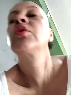 Amadamilf1980 online show from June 12, 2026, 1:31 pm