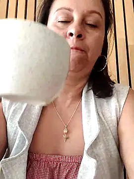 Snapshot of Amadamilf1980 chatting on July 28, 2026, 7:15 pm Amadamilf1980 online show from July 28, 2026, 7:15 pm