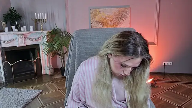 Jes Solar online show from June 29, 2026, 8:41 pm