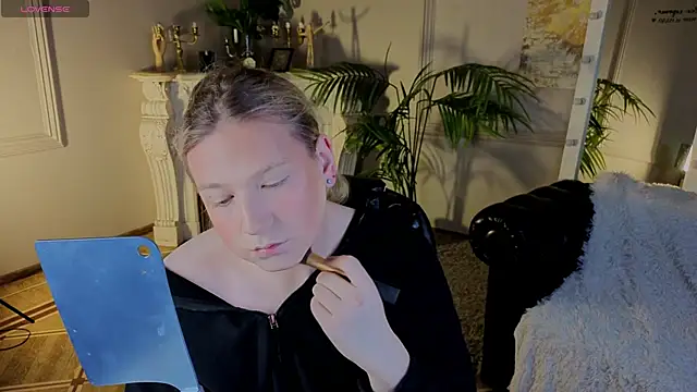 Jes Solar online show from November 9, 2025, 9:41 pm