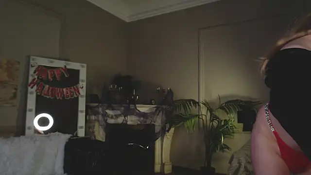 Jes Solar online show from October 20, 2025, 9:04 pm