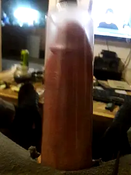 Tomassasdss online show from December 5, 2025, 5:00 pm