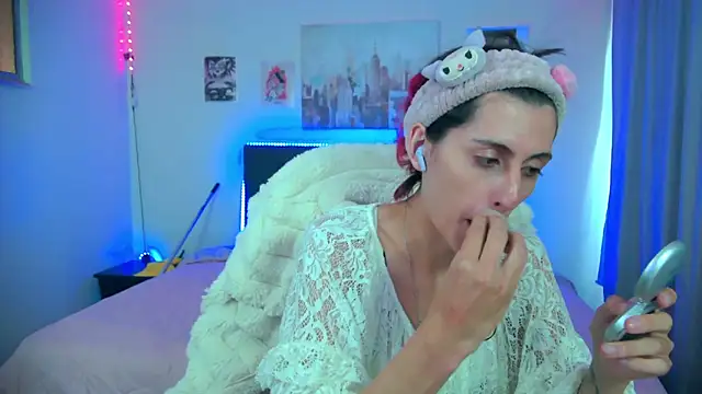 Snapshot of goth_minerva chatting on March 2, 2026, 1:40 pm goth minerva online show from March 2, 2026, 1:40 pm