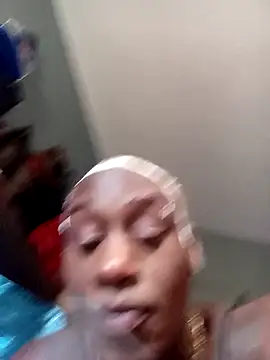 ItsBarbieBitcxxxx69 online show from September 29, 2025, 9:42 pm