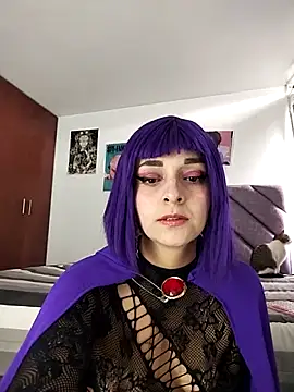 Snapshot of KARINNA__RAVEN chatting on March 6, 2026, 4:35 pm KARINNA RAVEN online show from March 6, 2026, 4:35 pm