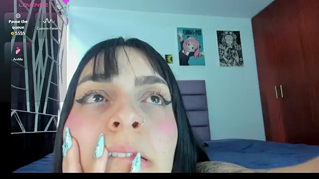 Snapshot of KARINNA__RAVEN chatting on June 18, 2026, 9:20 pm KARINNA RAVEN online show from June 18, 2026, 9:20 pm