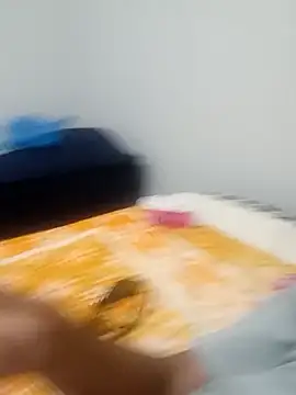 Marcos2402mf online show from November 16, 2025, 7:40 pm