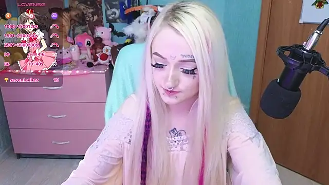 Manuela unicorn online show from March 22, 2025, 8:37 pm