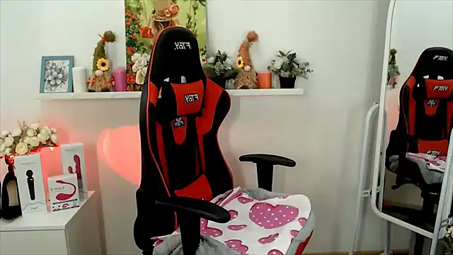 Lucky Lana online show from September 27, 2025, 2:18 am