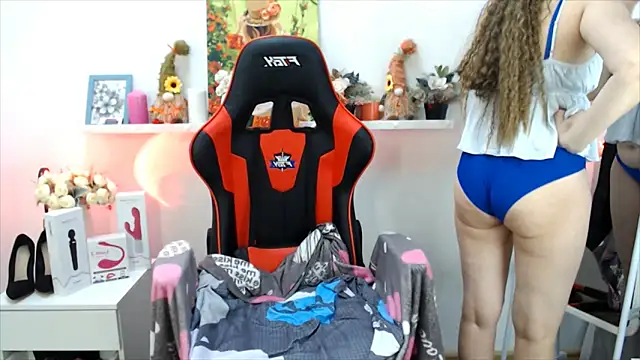 Lucky Lana online show from February 12, 2026, 3:17 am