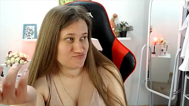 Lucky Lana online show from May 28, 2026, 3:03 am