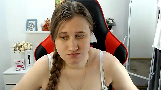Lucky Lana online show from July 2, 2026, 2:34 am
