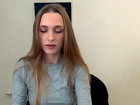 Doll Angelina online show from October 8, 2025, 6:04 am