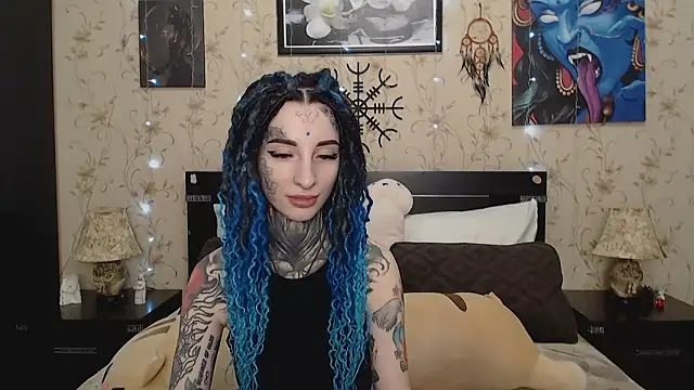 Snapshot of Velvetbat chatting on March 7, 2026, 7:04 am Velvetbat online show from March 7, 2026, 7:04 am