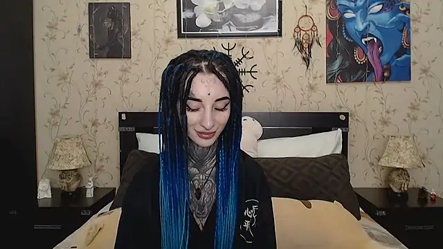 Snapshot of Velvetbat chatting on February 10, 2026, 6:56 am Velvetbat online show from February 10, 2026, 6:56 am